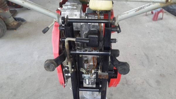 เครื่องแย็กปูน คอนกรีต พร้อมใช้งาน รหัส  i - 1