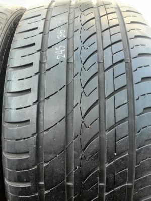 ขายยาง AUTO GRIP 245-35-19 ปี12 ดอกหนา คู่ละ 2,800 บาท