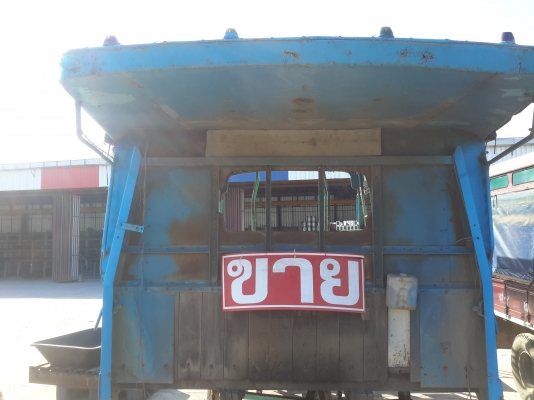 ขายกระบะรถโดยสาร