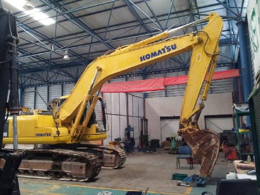 PC200-7 # 257099 : Komatsu Excavator 20T. by kung0813062283