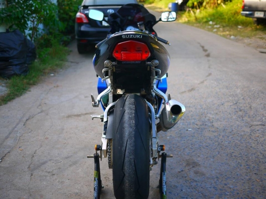 ขาย Suzuki K1 1000cc พร้อมเอกสาร สพม แท้ทุกฉบับ เครื่องสดมาก ระบบไฟสมบูรณ์