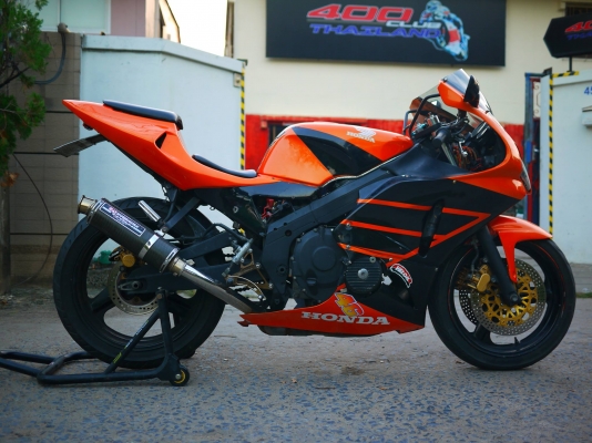 ขาย Cbr400 พร้อมทะเบียนแท้ แฟริ่ง Rc212 เครื่องดีมาก