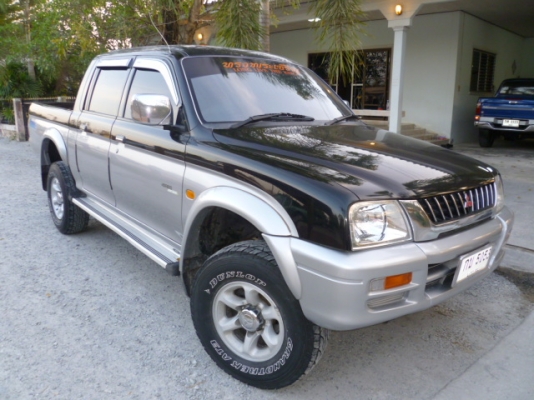 มิตซูบิชิ สตราด้า 4 ประตู โฟวิล รถสวย เครื่องชั้นหนึ่ง