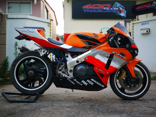 ขาย VFR Nc30 พร้อมทะเบียนแท้ แฟริ่ง Rc211 ขาย VFR Nc30 พร้อมทะเบียนแท้ แฟริ่ง Rc211