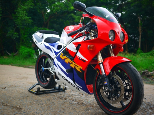 ขาย Nc30 พร้อมทะเบียนแท้ แฟริ่งเดิม ABS สภาพเทพๆ เครื่องเทพๆ พร้อมของแต่เพียบ