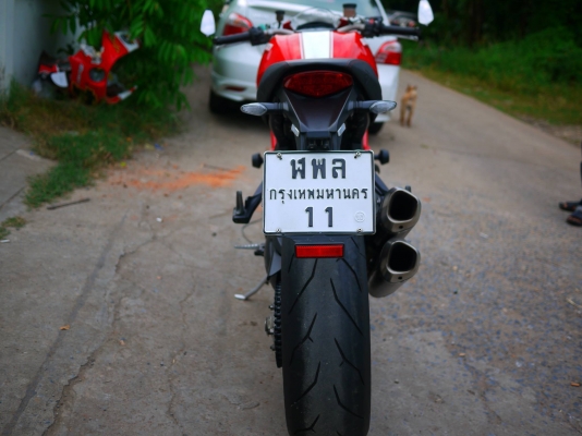 ขาย Ducati Monster 1100 evo พร้อมทะเบียนแท้ รถศูนย์ทองหล่อ ขาย Ducati Monster 1100 evo พร้อมทะเบียนแท้ รถศูนย์ทองหล่อ