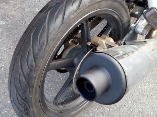 ขาย HONDA CBR 150 R รุ่นคาร์บู ปี 47 เครื่องดี เดิมๆ ภาษีขาด 1 ปี เล่มพร้อมโอน ขาย HONDA CBR 150 R รุ่นคาร์บู ปี 47 เครื่องดี เดิมๆ ภาษีขาด 1 ปี เล่มพร้อมโอน