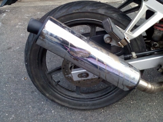 ขาย HONDA CBR 150 R รุ่นคาร์บู ปี 47 เครื่องดี เดิมๆ ภาษีขาด 1 ปี เล่มพร้อมโอน ขาย HONDA CBR 150 R รุ่นคาร์บู ปี 47 เครื่องดี เดิมๆ ภาษีขาด 1 ปี เล่มพร้อมโอน