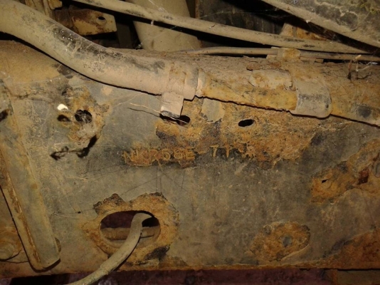 ขายดัมพ์ อีซูซุNKR110 กระบะขึ้นใหม่ เอกสารมี สภาพพร้อมใช้งาน