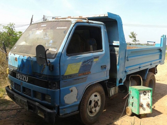 ขายดัมพ์ อีซูซุNKR110 กระบะขึ้นใหม่ เอกสารมี สภาพพร้อมใช้งาน