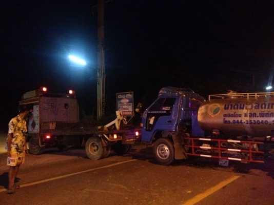 ขายรถยก 6 ล้อหรือแลกรถปิกอัพ เสนอมา