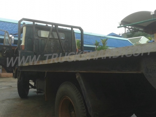 รถบรรทุก 6 ล้อ HINO พื้นเรียบ