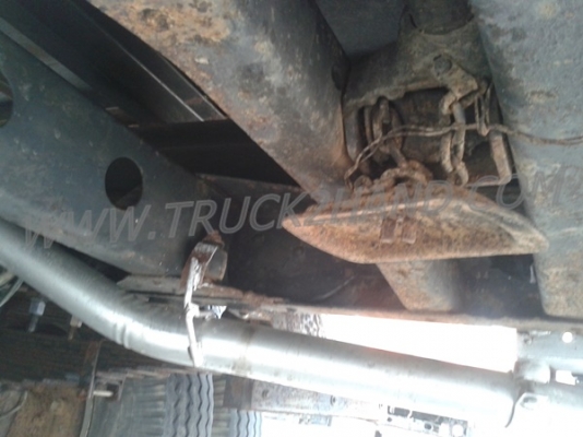 รถบรรทุก 6 ล้อ HINO พื้นเรียบ