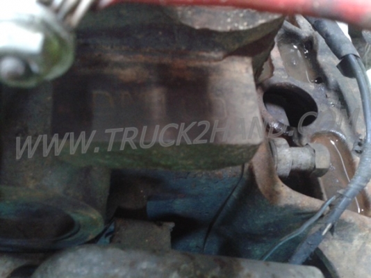 รถบรรทุก 6 ล้อ HINO พื้นเรียบ