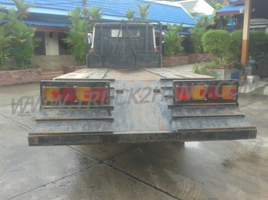 รถบรรทุก 6 ล้อ HINO พื้นเรียบ