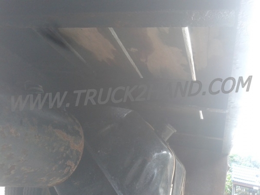 รถบรรทุก 6 ล้อ HINO พื้นเรียบ