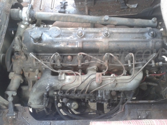 รถบรรทุก 6 ล้อ HINO พื้นเรียบ