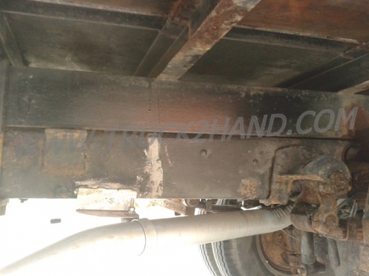 รถบรรทุก 6 ล้อ HINO พื้นเรียบ