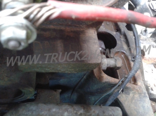 รถบรรทุก 6 ล้อ HINO พื้นเรียบ