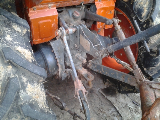 ขายตามสภาพรถไถคูโบต้า22แรงซันชายมีดันหน้ามีพานหลังมีโรตารีลดเหลือ105000บาท