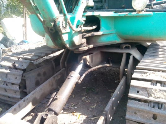 รถแบคโฮ KOMATSU C20-7