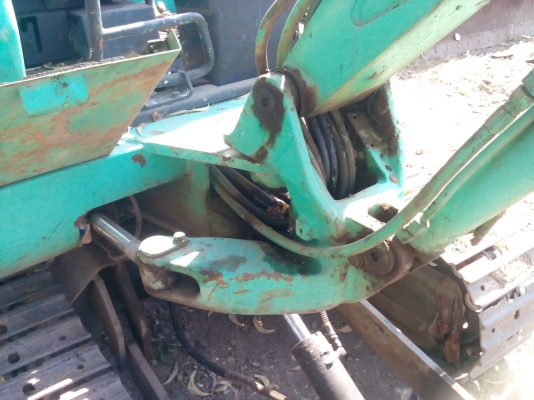 รถแบคโฮ KOMATSU C20-7