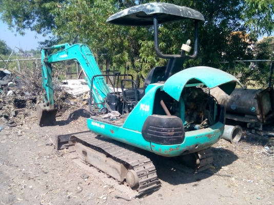 รถแบคโฮ KOMATSU C20-7