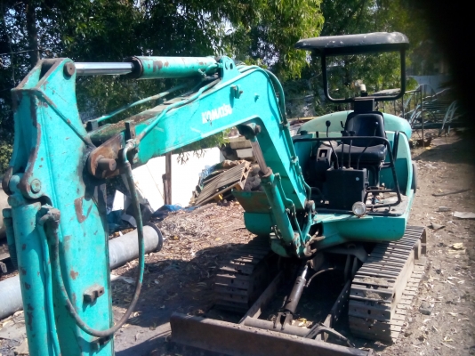 รถแบคโฮ KOMATSU C20-7