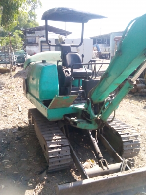 รถแบคโฮ KOMATSU C20-7