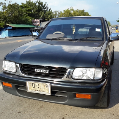 ขายรถยนต์อีซูซุ