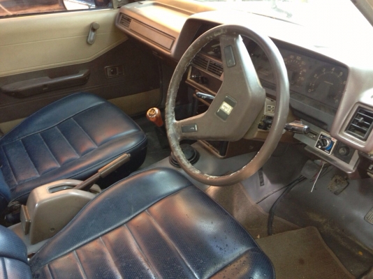 ขายถูกพร้อมใช้งาน สีเดิมขาย2คัน เอกสารครบพร้อมโอน