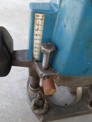 ขายเทกระจาดด Router RYOBI R500N 2000 บาท และใบเลื่อยวงเดือน7นิ้ว Made in India ใบละ150บาท