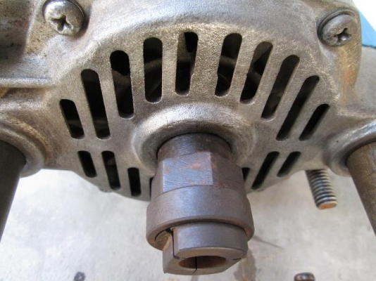 ขายเทกระจาดด Router RYOBI R500N 2000 บาท และใบเลื่อยวงเดือน7นิ้ว Made in India ใบละ150บาท