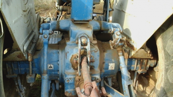 ขายรถไถฟอร์ด 6600