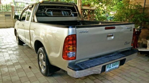 2006 TOYOTA HILUX VIGO 2.5G(รุ่นTOP)D4D สีบรอนซ์เงิน เกียร์ธรรมดา ราคาถูกด่วน 2006 TOYOTA HILUX VIGO 2.5G(รุ่นTOP)D4D สีบรอนซ์เงิน เกียร์ธรรมดา ราคาถูกด่วน