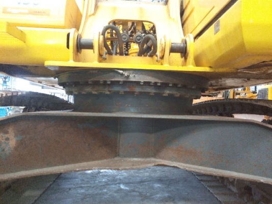 แมคโค KOMATSU PC200-7