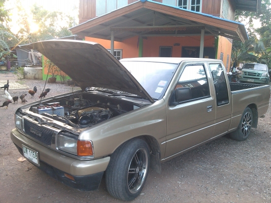 ขายรถ ISUZU SPACE CAB รถบ้านดีๆ พร้อมใช้ พร้อมโอน ขายรถ ISUZU SPACE CAB รถบ้านดีๆ พร้อมใช้ พร้อมโอน