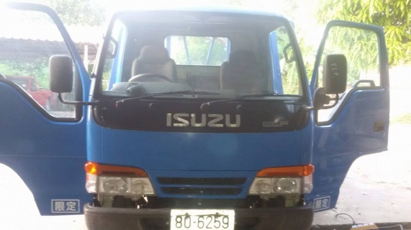 ขายรถ6ล้อ  สภาพสวยที่สุดเลย