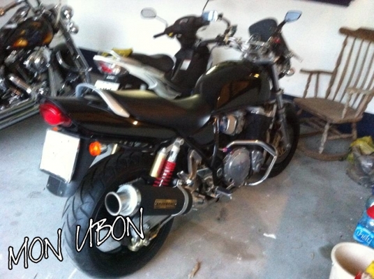 Suzuki Inazuma 1200 CC Suzuki Inazuma 1200 CC