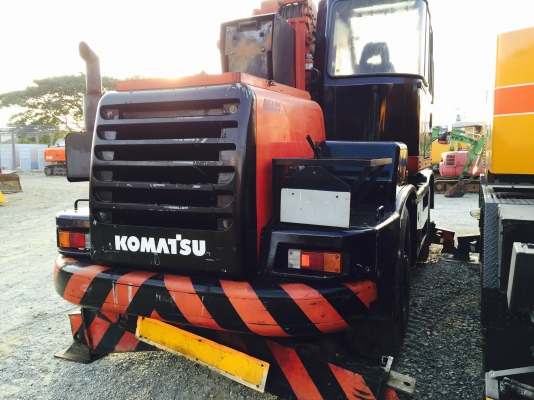 ขาย !!! รถเครน KOMATSU LW80-1 รถนอก เอกสารครบ ไฟฟ้าครบ ขาย !!! รถเครน KOMATSU LW80-1 รถนอก เอกสารครบ ไฟฟ้าครบ