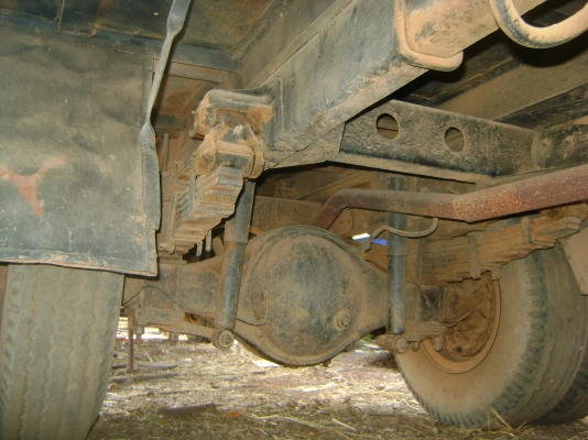 6 ล้อ KM  หางรถเกี่ยว  ตามสภาพ  ราคา  170,000  บาท