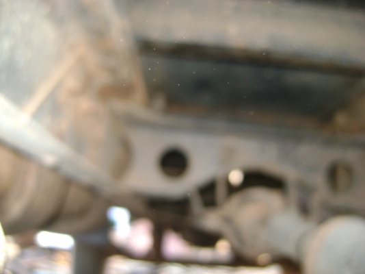 6 ล้อ KM  หางรถเกี่ยว  ตามสภาพ  ราคา  170,000  บาท