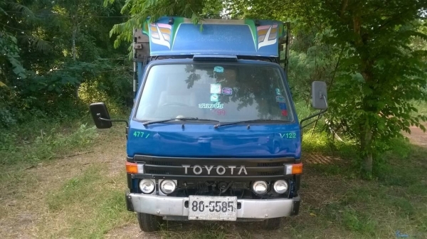 ขาย 6 ล้อ TOYOTA BU87 เครื่อง 14B 115 แรงม้า สภาพพร้อมใช้งาน เครื่องแน่นแรงดีมาก คอกแปปเหล็กพร้อมบรรทุก ทะเบียนพร้อมโอนครับ ขาย 6 ล้อ TOYOTA BU87 เครื่อง 14B 115 แรงม้า สภาพพร้อมใช้งาน เครื่องแน่นแรงดีมาก คอกแปปเหล็กพร้อมบรรทุก ทะเบียนพร้อมโอนครับ