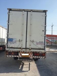 ขาย Hino FG1J 212 แรง ปี 46 ตู้ 10 บาน ยาว 7.2 m สวยพร้อมใช้ โทร 088-4501277 ขาย Hino FG1J 212 แรง ปี 46 ตู้ 10 บาน ยาว 7.2 m สวยพร้อมใช้ โทร 088-4501277