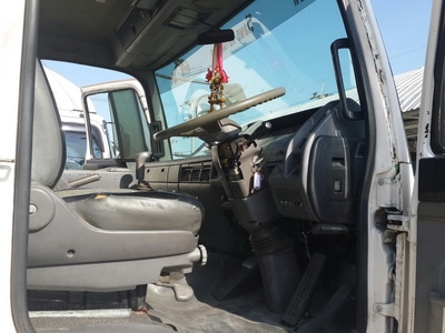 ขาย Hino FG1J 212 แรง ปี 46 ตู้ 10 บาน ยาว 7.2 m สวยพร้อมใช้ โทร 088-4501277