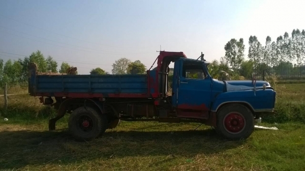 ขาย 6 ล้อหัวยาวดั้ม เครื่อง EH700 168 แรงม้า เฟืองท้ายใหญ่จัมโบ้ คัสซีดี เพาวเวอร์ ทะเบียนมีแต่ขาดชุดโอน ขายตามสภาพ ราคาต่อรองได้ครับ ขาย 6 ล้อหัวยาวดั้ม เครื่อง EH700 168 แรงม้า เฟืองท้ายใหญ่จัมโบ้ คัสซีดี เพาวเวอร์ ทะเบียนมีแต่ขาดชุดโอน ขายตามสภาพ ราคาต่อรองได้ครับ