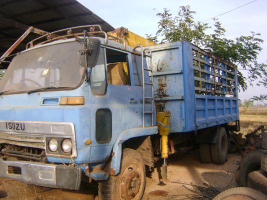 อีชูชุ  145 แรง  (ไม่ได้ เครน)  ไม่มีทะเบียน  ราคา 160,000บาท