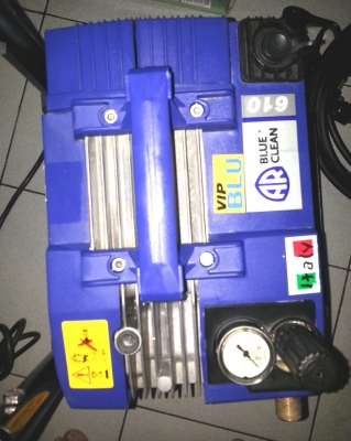 ขายแล้วครับ กำลังจัดส่งพัสดุไป  เครื่องฉีดน้ำแรงดันสูง Zinsanoเครื่องฉีดน้ำแรงดันสูง Zinsano VIP 130 บาร์ สำหรับใช้งานแบบต่อเนื่อง VIP 130 บาร์ สำหรับใช้งานแบบต่อเนื่อง