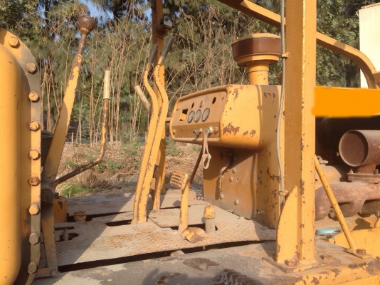 ขายรถแทรกเตอร์KOMATSU D50-15 540XX คลาตแห้ง รถสวยพร้อมใช้งาน สนใจโทร 081-970-1072