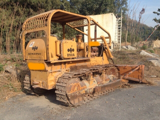 ขายรถแทรกเตอร์KOMATSU D50-15 540XX คลาตแห้ง รถสวยพร้อมใช้งาน สนใจโทร 081-970-1072 ขายรถแทรกเตอร์KOMATSU D50-15 540XX คลาตแห้ง รถสวยพร้อมใช้งาน สนใจโทร 081-970-1072